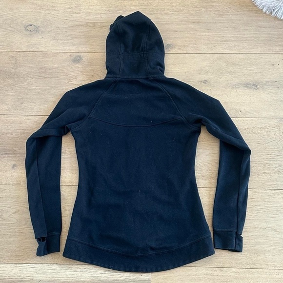 Women’s Nike zip up hoodie - Picture 3 of 3